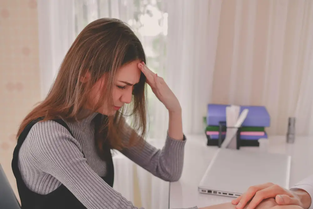 Causes Migraines in Females